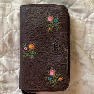 Coach wallet